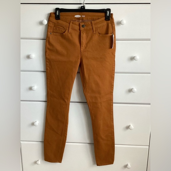 Old Navy Denim - Old Navy Rockstar Super Skinny Jeans